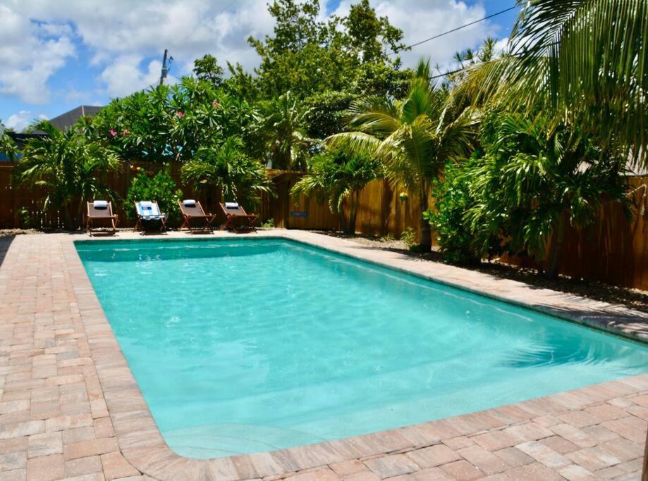 Tropical Retreat Near Beaches, Cruise Terminals Merritt Island Exterior foto