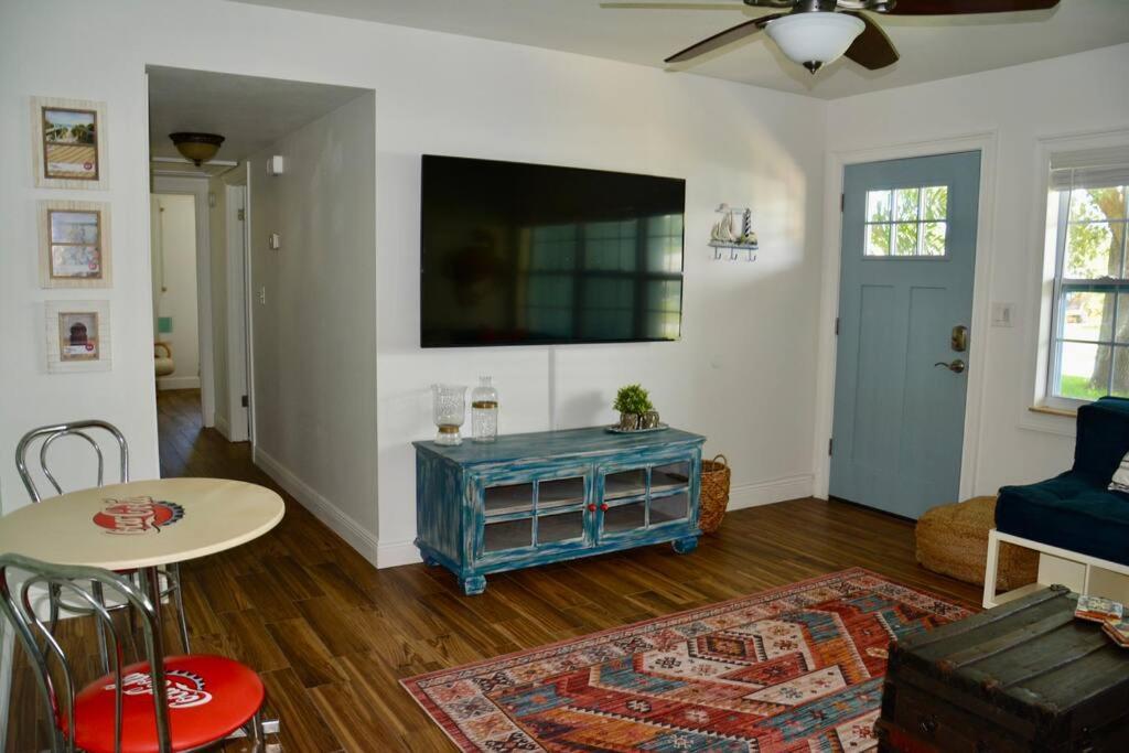 Tropical Retreat Near Beaches, Cruise Terminals Merritt Island Exterior foto