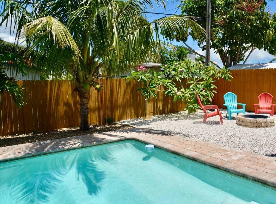 Tropical Retreat Near Beaches, Cruise Terminals Merritt Island Exterior foto